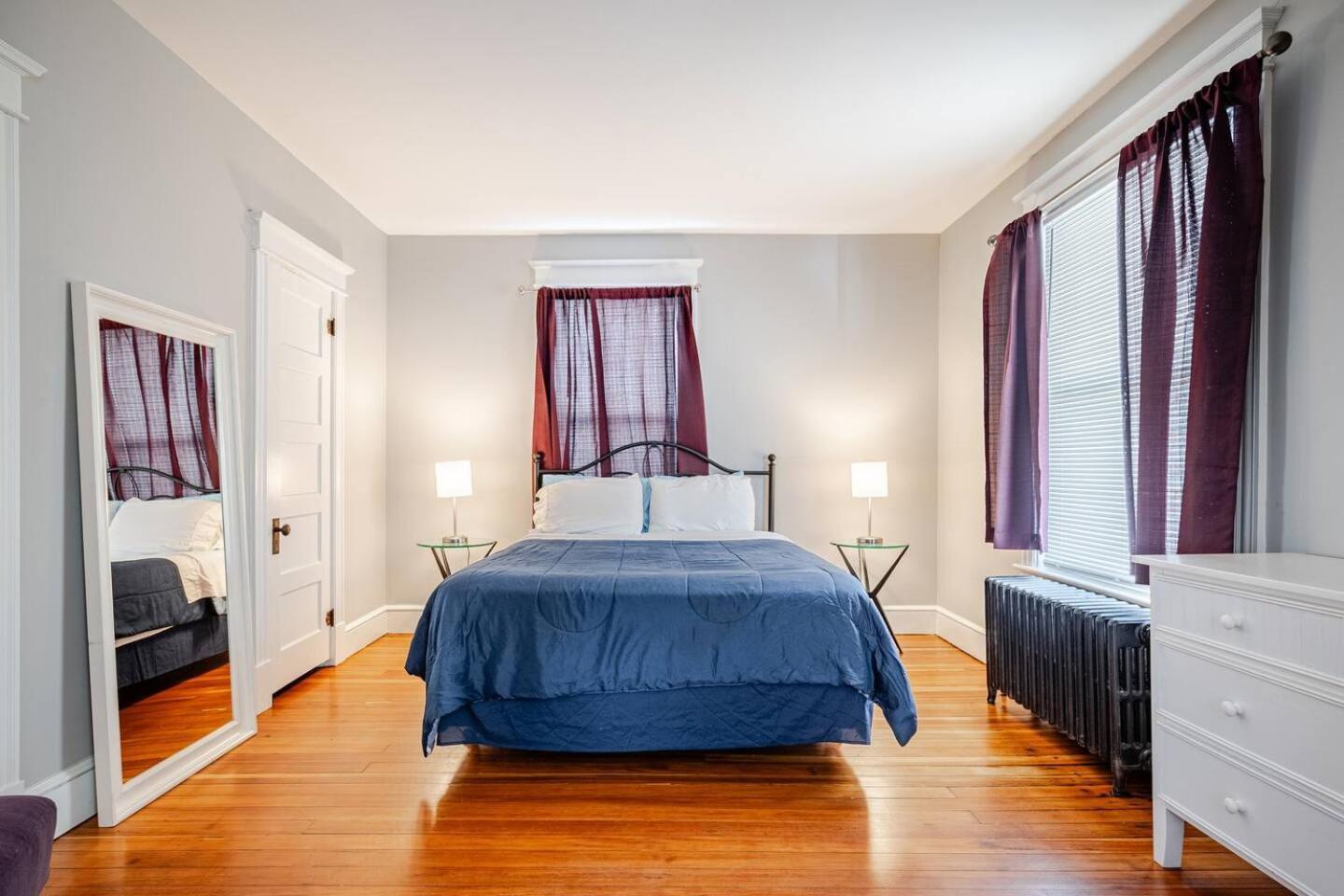Welcome To Hat City Danbury, A Suburban Retreat ภายนอก รูปภาพ